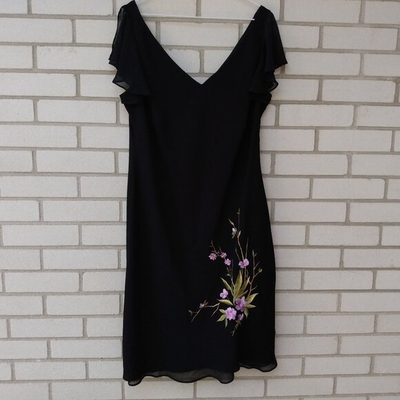 Vintage Chiffon Layered Dress Black Embroidered Flowers Flounce Sleeve Size 16W - Picture 1 of 12